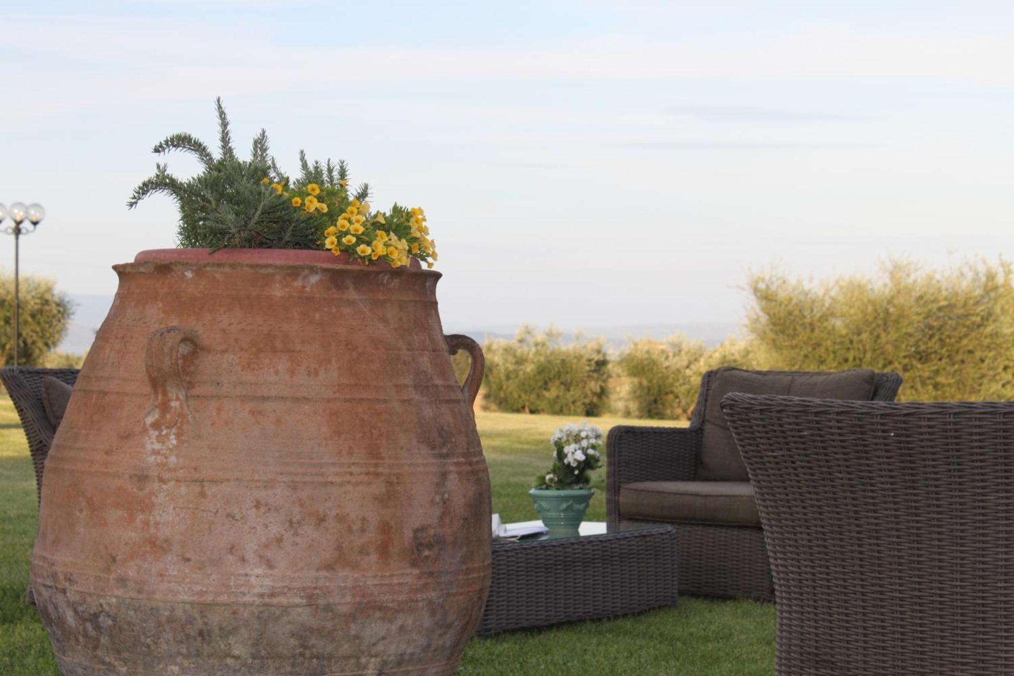 Locanda Poggioleone Castiglione del Lago Exterior photo